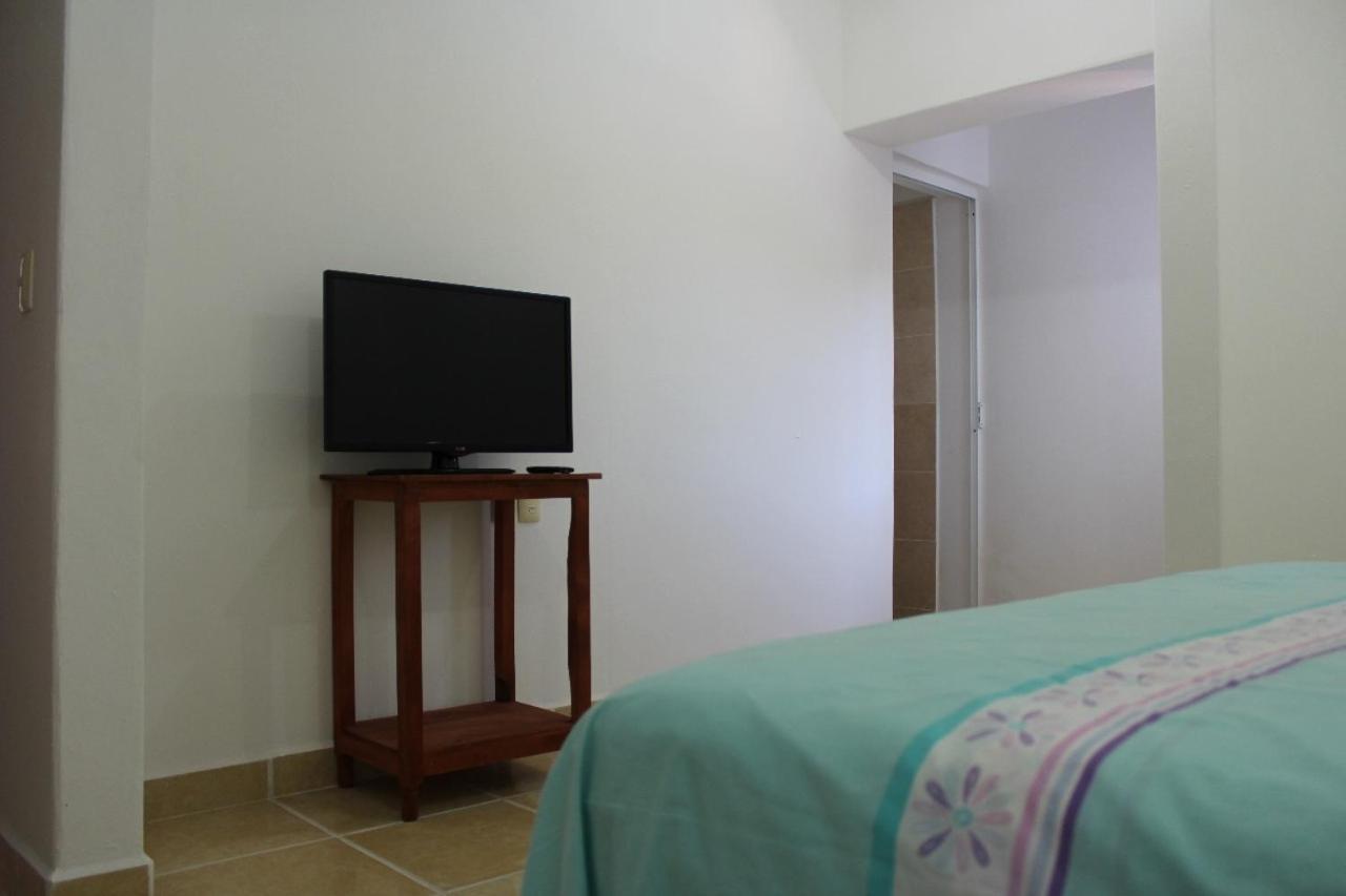 Sunset House Zihuatanejo Aparthotel Bagian luar foto