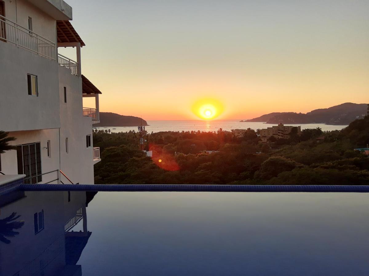 Sunset House Zihuatanejo Aparthotel Bagian luar foto